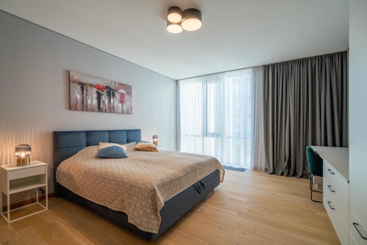 Easyrooms Dzirnavu Riga Eksteriør billede